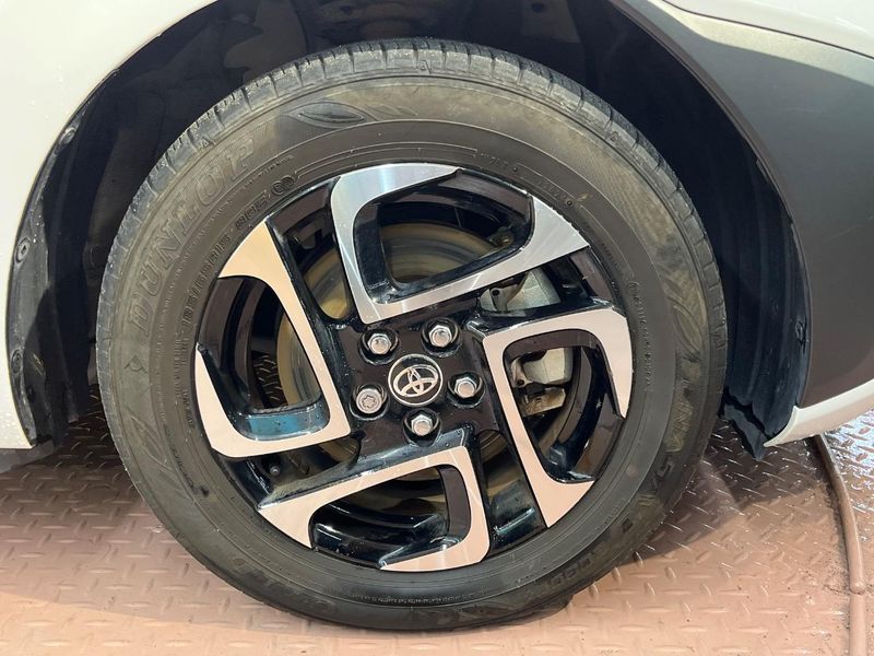 2024 Toyota Sienta 6AA-MXPL10G (UW-6aaa0a654f0bb)[16]