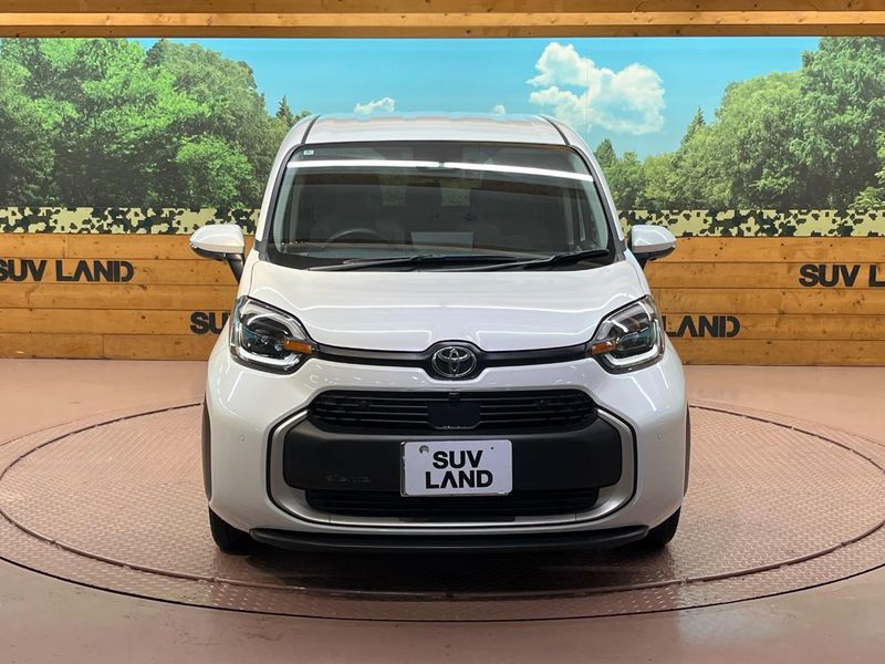 2024 Toyota Sienta 6AA-MXPL10G (UW-6aaa0a654f0bb)[19]