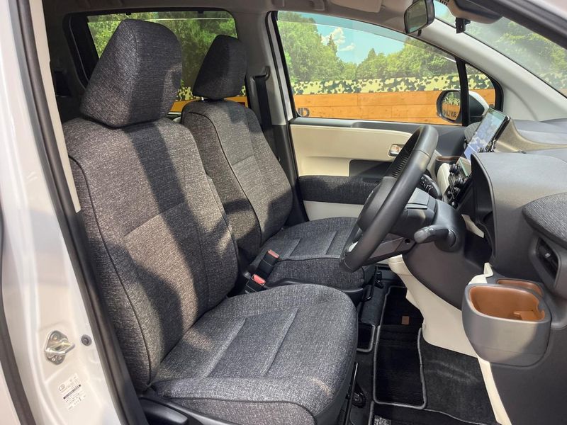 2024 Toyota Sienta 6AA-MXPL10G (UW-6aaa0a654f0bb)[4]