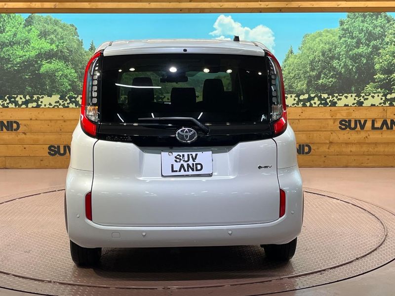 2024 Toyota Sienta 6AA-MXPL10G (UW-6aaa0a654f0bb)[22]