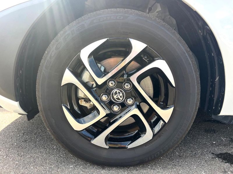 2025 Toyota Sienta 6AA-MXPL10G (UW-6aaa0a66b3bea)[9]