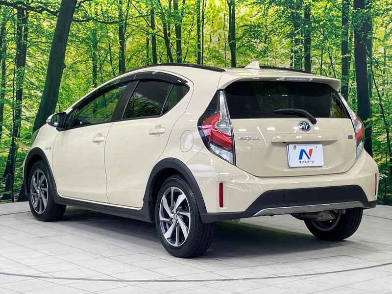 2018 Toyota Aqua DAA-NHP10H (UW-6aaa0aa8332cb)[16]