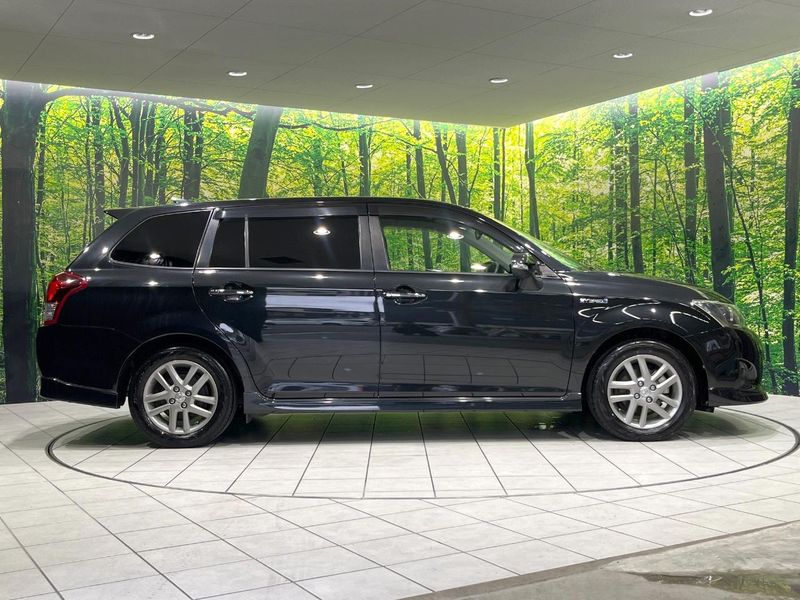 2014 Toyota Corolla Fielder DAA-NKE165G (UW-6aaa0aafc9d9d)[17]