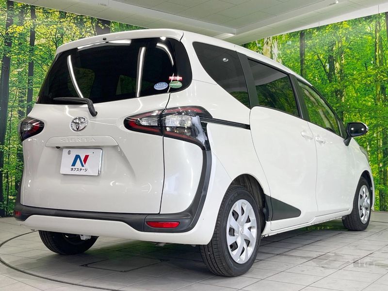 2018 Toyota Sienta DBA-NSP170G (UW-6aaa0ab5a8b73)[8]