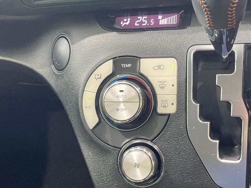 2018 Toyota Sienta DBA-NSP170G (UW-6aaa0ab5a8b73)[25]