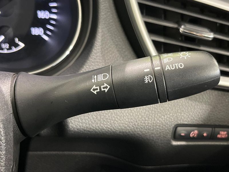 2014 Nissan X-Trail DBA-NT32 (UW-6aaa0abade68f)[21]