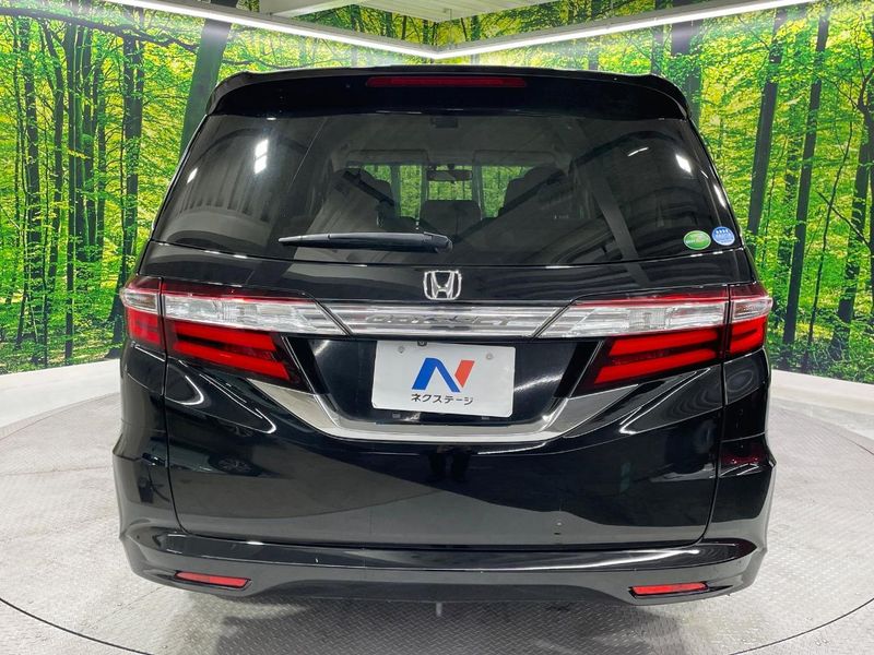 2014 Honda Odyssey DBA-RC1 (UW-6aaa0ac39e4c3)[18]