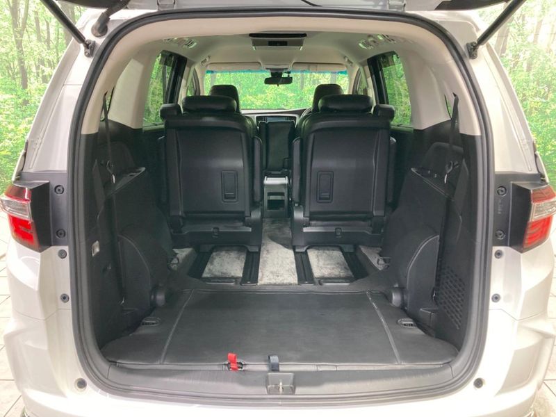 2016 Honda Odyssey DBA-RC1 (UW-6aaa0ac4e8c8a)[13]