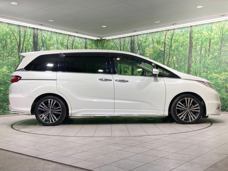 2016 Honda Odyssey DBA-RC1 (UW-6aaa0ac4e8c8a)[10]