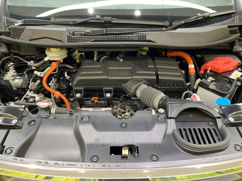 2023 Honda Step Wagon 6AA-RP8 (UW-6aaa0ad2c8103)[12]