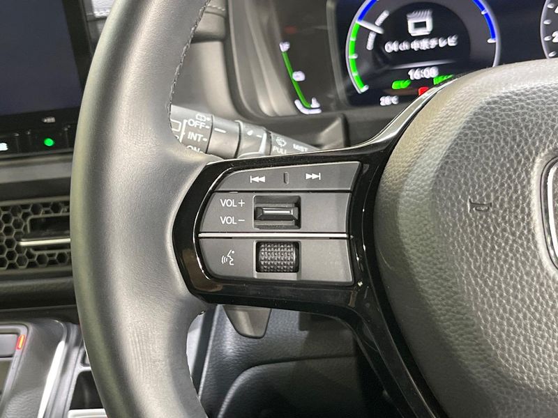 2023 Honda Step Wagon 6AA-RP8 (UW-6aaa0ad2c8103)[29]