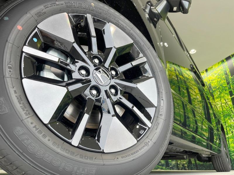 2026 Honda Step Wagon 6AA-RP8 (UW-6aaa0ad5a4b5a)[15]