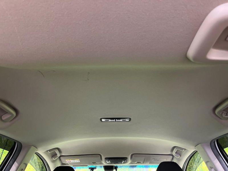 2013 Honda Vezel DAA-RU3 (UW-6aaa0ad692986)[29]