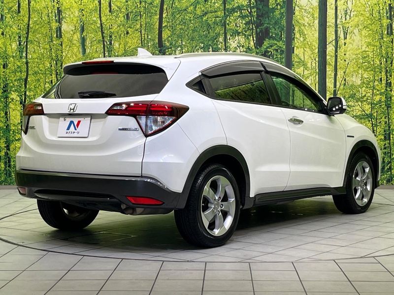 2013 Honda Vezel DAA-RU3 (UW-6aaa0ad692986)[10]