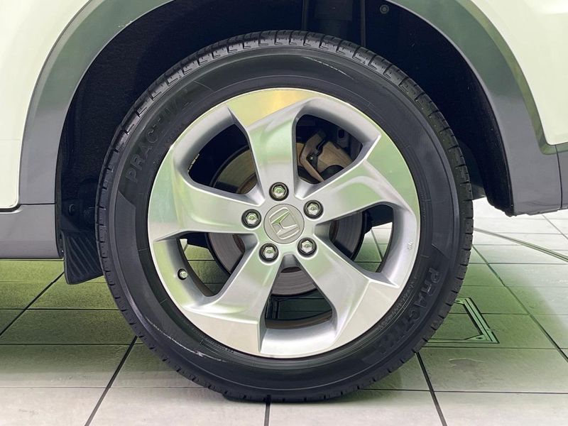 2013 Honda Vezel DAA-RU3 (UW-6aaa0ad692986)[21]