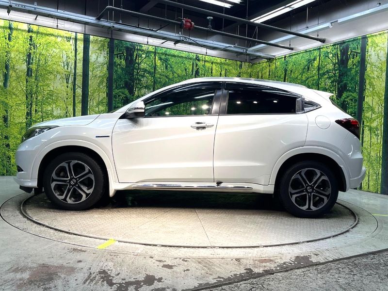 2015 Honda Vezel DAA-RU3 (UW-6aaa0ad8c2465)[8]