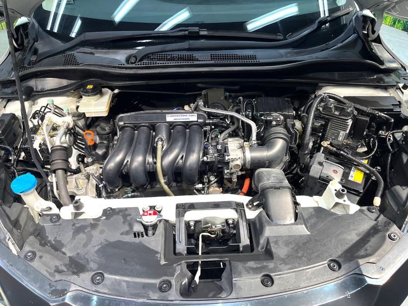 2015 Honda Vezel DAA-RU3 (UW-6aaa0ad8c2465)[5]