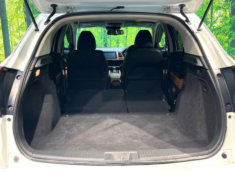2015 Honda Vezel DAA-RU3 (UW-6aaa0ad8c2465)[11]