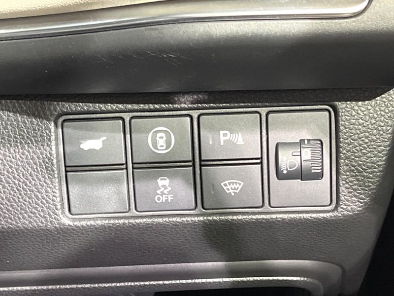2021 Honda Vezel 6AA-RV5 (UW-6aaa0adfd8c5a)[15]