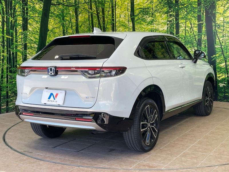 2022 Honda Vezel 6AA-RV5 (UW-6aaa0ae34465a)[15]
