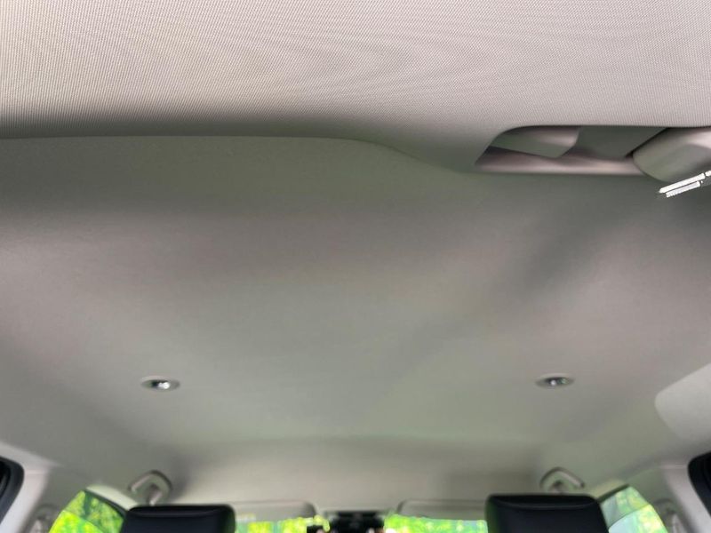 2022 Honda Vezel 6AA-RV5 (UW-6aaa0ae34465a)[26]