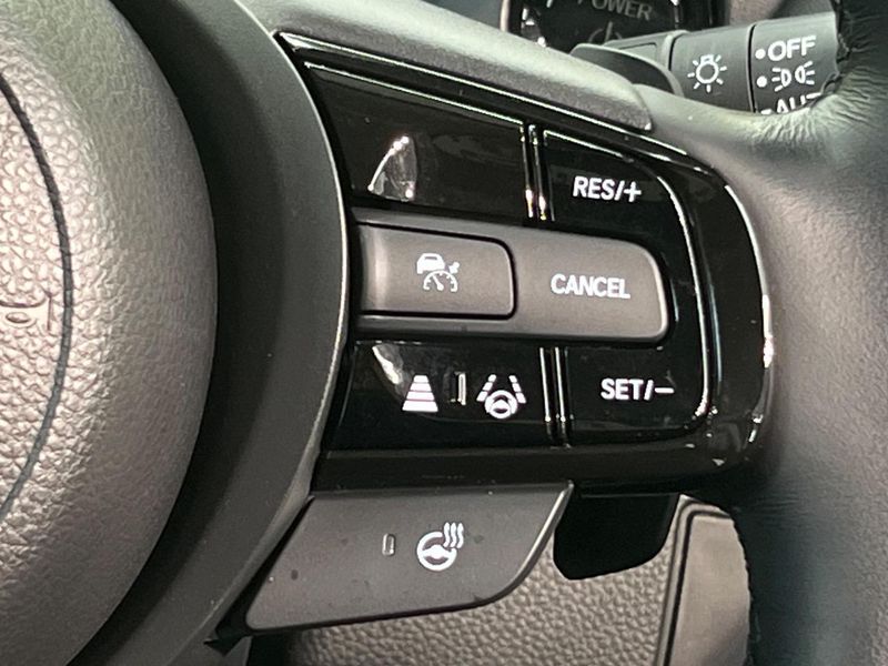 2022 Honda Vezel 6AA-RV5 (UW-6aaa0ae41ee6e)[29]