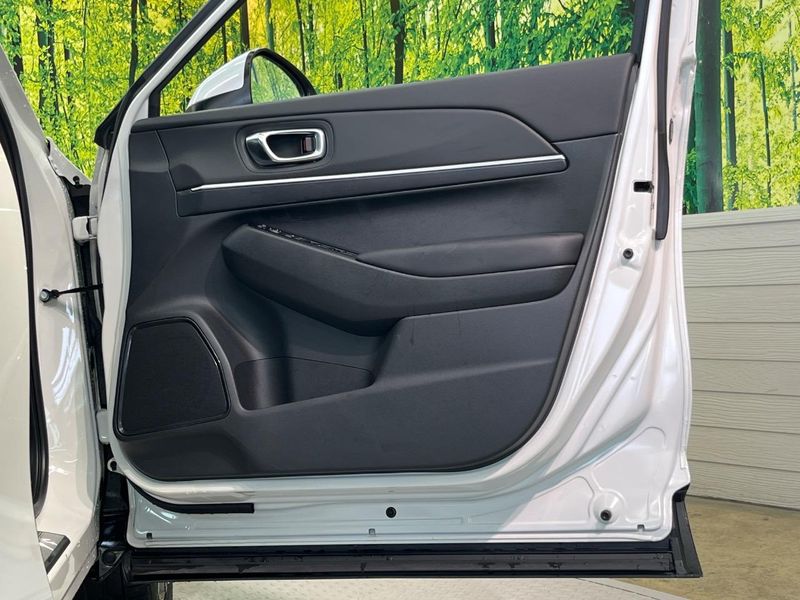 2022 Honda Vezel 6AA-RV5 (UW-6aaa0ae41ee6e)[15]