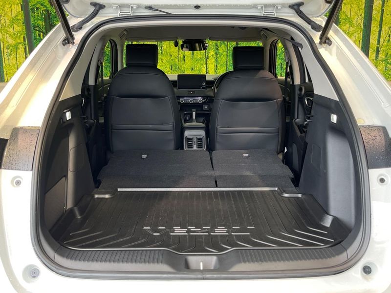 2022 Honda Vezel 6AA-RV5 (UW-6aaa0ae41ee6e)[11]