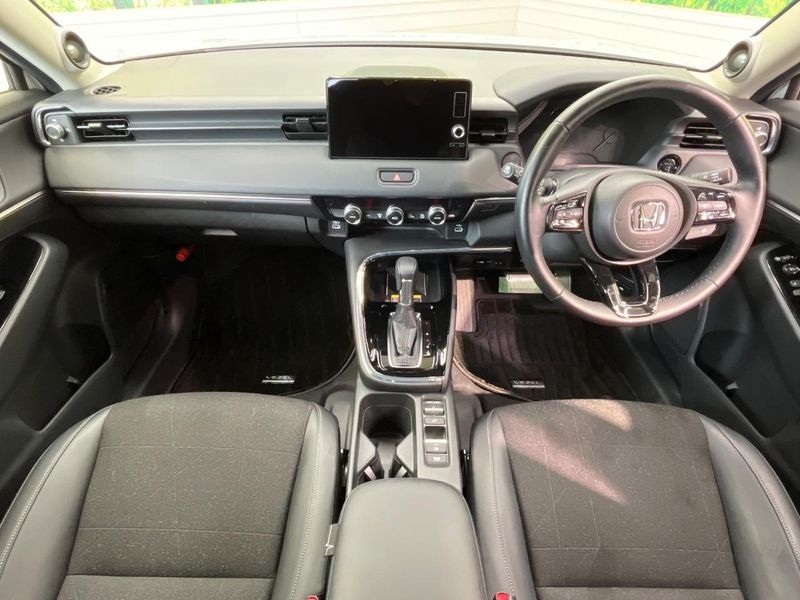 2022 Honda Vezel 6AA-RV5 (UW-6aaa0ae41ee6e)[26]