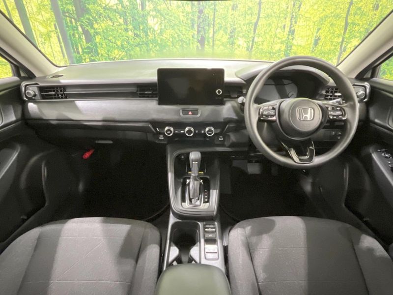 2022 Honda Vezel 6AA-RV5 (UW-6aaa0ae495870)[19]
