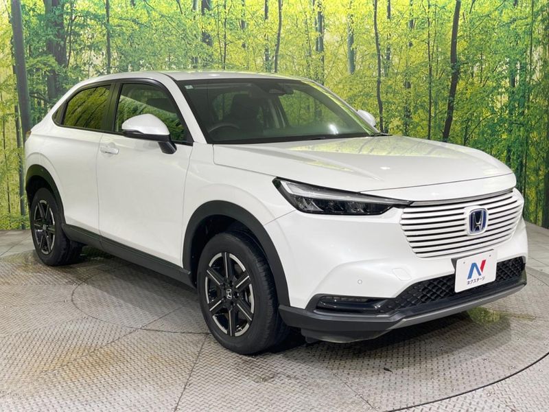 2022 Honda Vezel 6AA-RV5 (UW-6aaa0ae495870)[10]