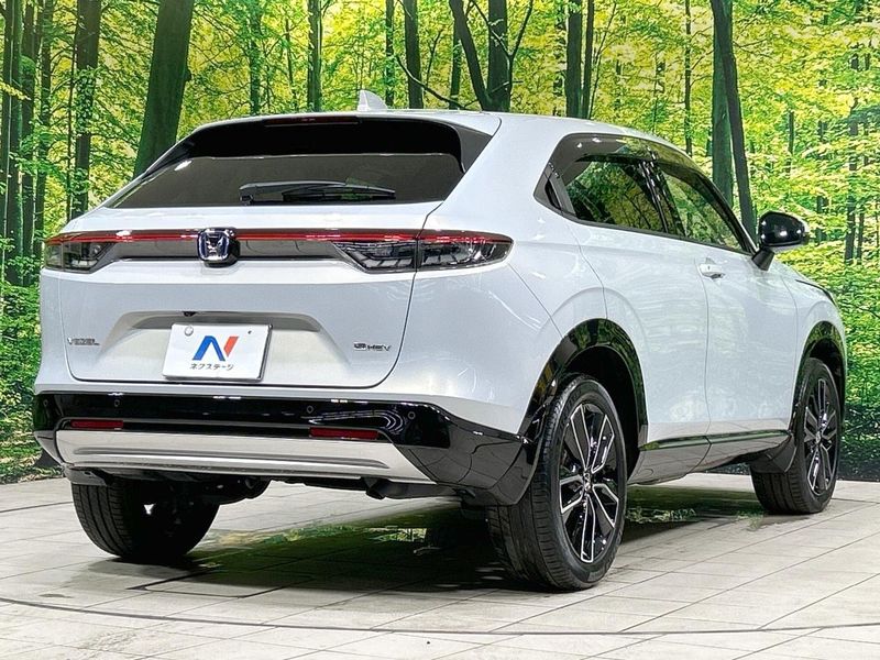 2022 Honda Vezel 6AA-RV5 (UW-6aaa0ae5ce3a7)[10]