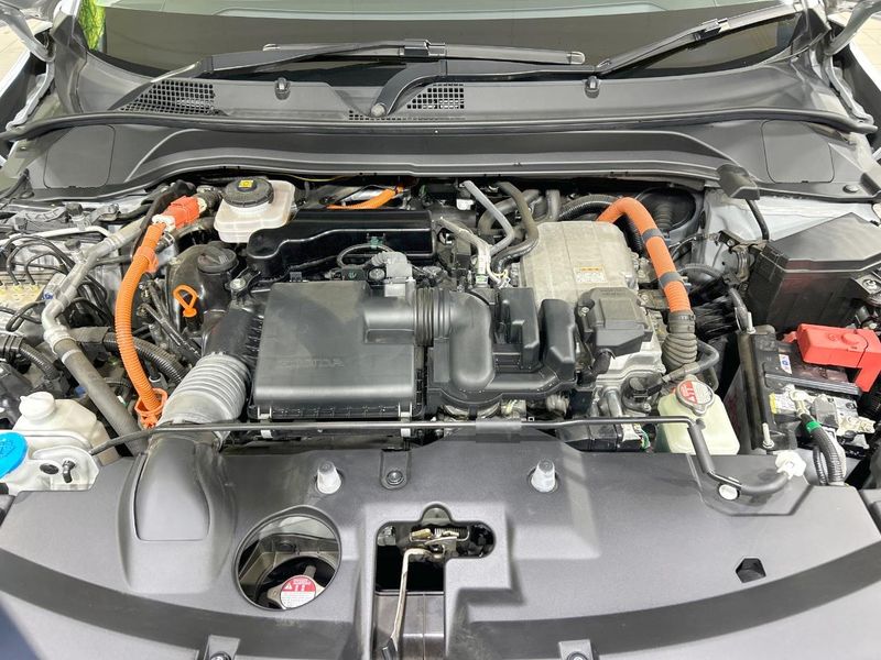 2022 Honda Vezel 6AA-RV5 (UW-6aaa0ae5ce3a7)[4]