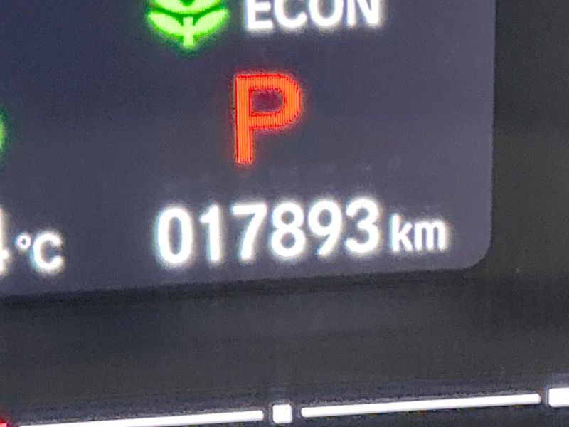 2022 Honda Vezel 6AA-RV5 (UW-6aaa0ae5ce3a7)[2]