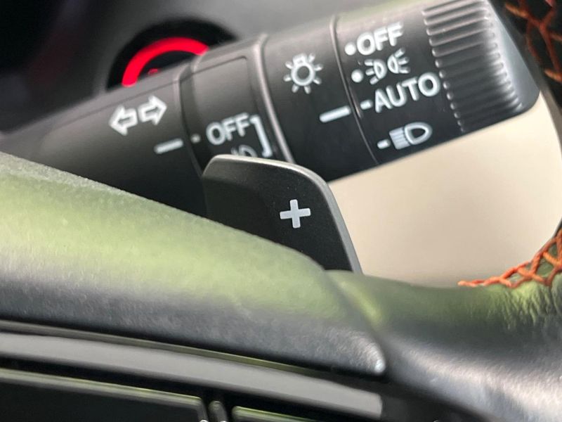 2023 Honda Vezel 6AA-RV5 (UW-6aaa0ae7870c0)[22]