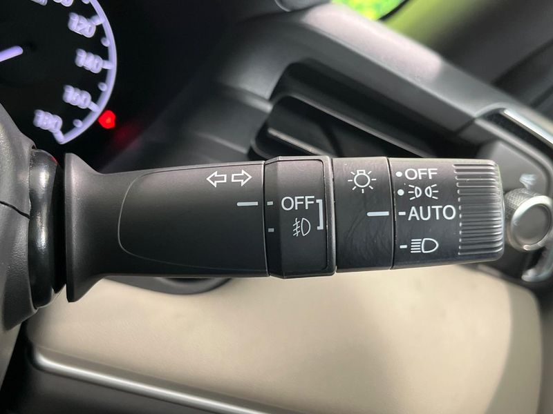 2023 Honda Vezel 6AA-RV5 (UW-6aaa0ae7870c0)[18]