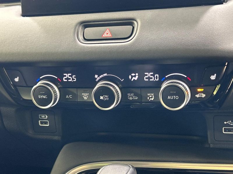 2023 Honda Vezel 6AA-RV5 (UW-6aaa0ae8a2e49)[29]