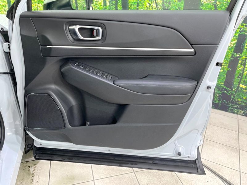 2024 Honda Vezel 6AA-RV5 (UW-6aaa0aec8b4a2)[20]