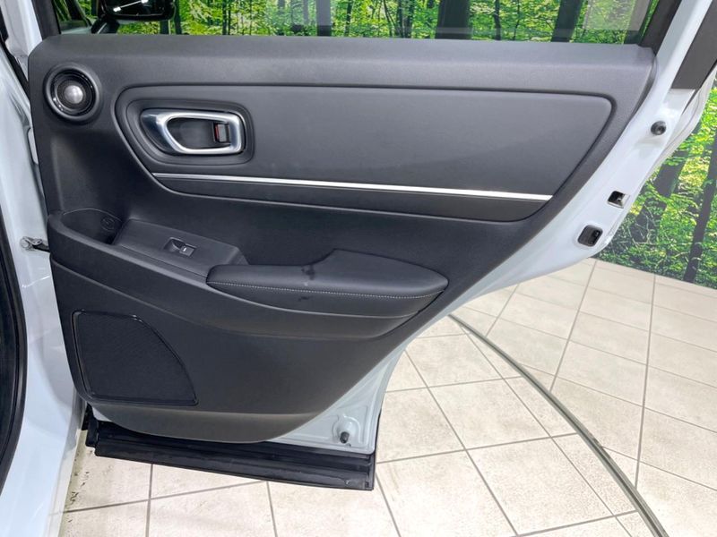 2024 Honda Vezel 6AA-RV5 (UW-6aaa0aec8b4a2)[19]