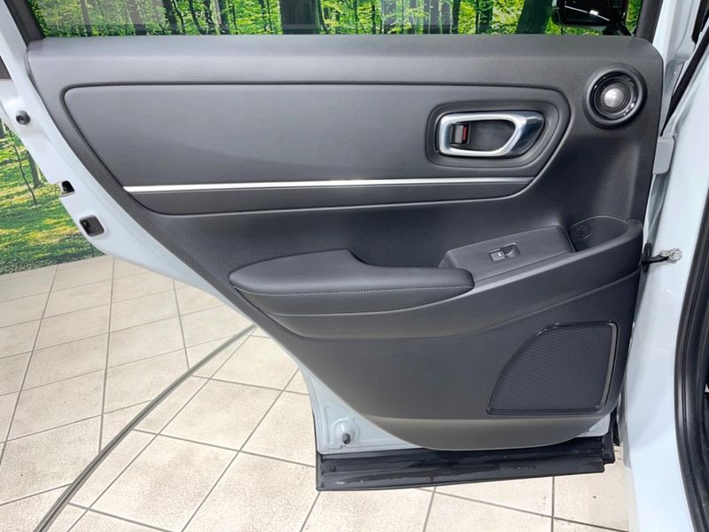 2024 Honda Vezel 6AA-RV5 (UW-6aaa0aec8b4a2)[17]