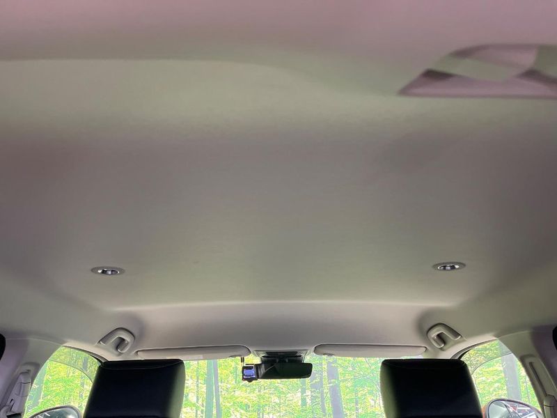 2021 Honda Vezel 6AA-RV6 (UW-6aaa0af06e7ca)[26]