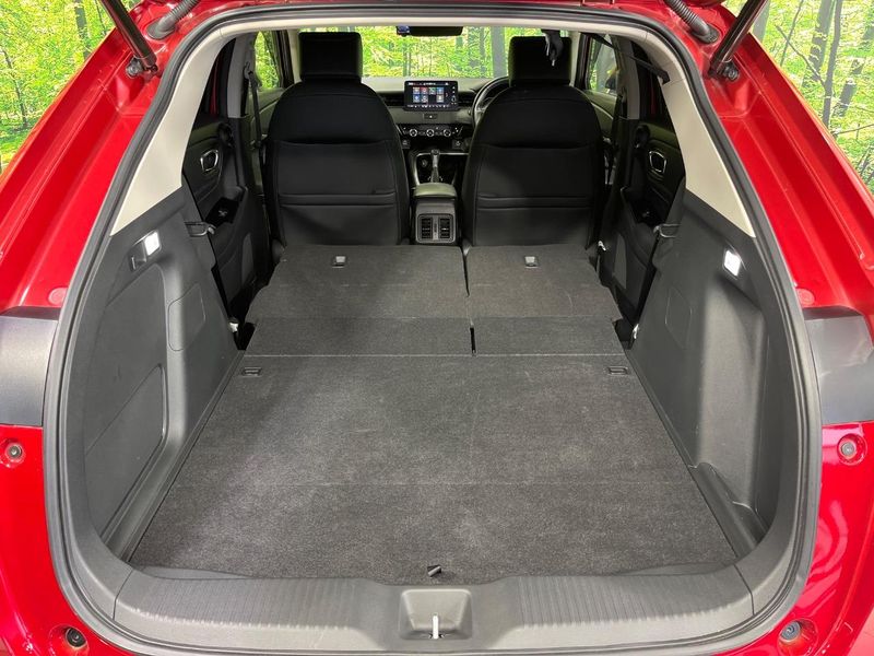 2021 Honda Vezel 6AA-RV6 (UW-6aaa0af06e7ca)[28]