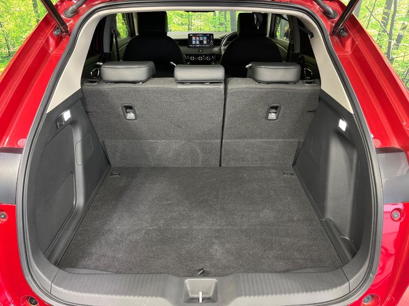 2021 Honda Vezel 6AA-RV6 (UW-6aaa0af06e7ca)[25]