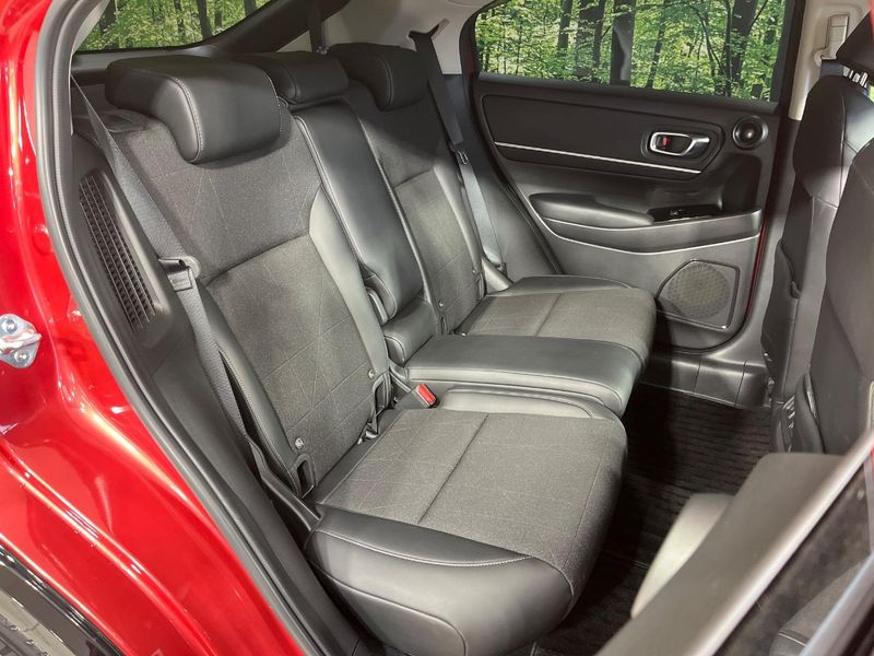 2021 Honda Vezel 6AA-RV6 (UW-6aaa0af06e7ca)[8]