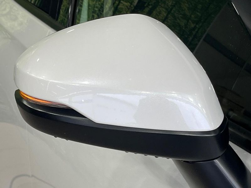 2023 Honda Vezel 6AA-RV6 (UW-6aaa0af114a6e)[17]