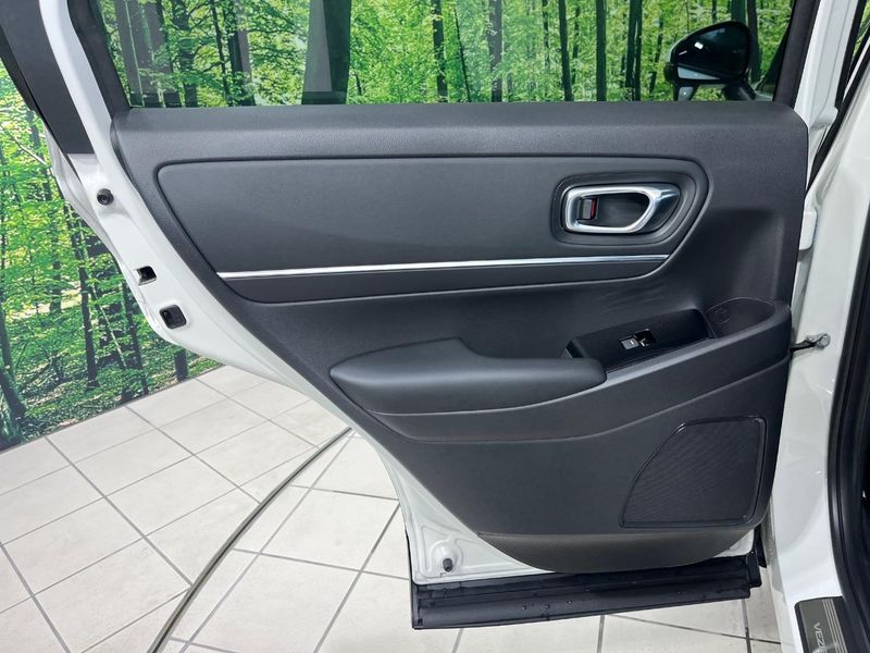 2023 Honda Vezel 6AA-RV6 (UW-6aaa0af114a6e)[19]
