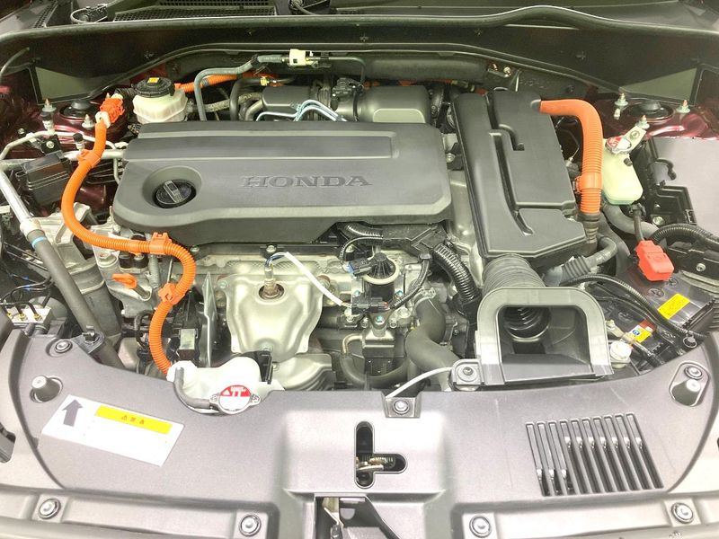 2023 Honda ZR-V 6AA-RZ4 (UW-6aaa0af458ec3)[4]