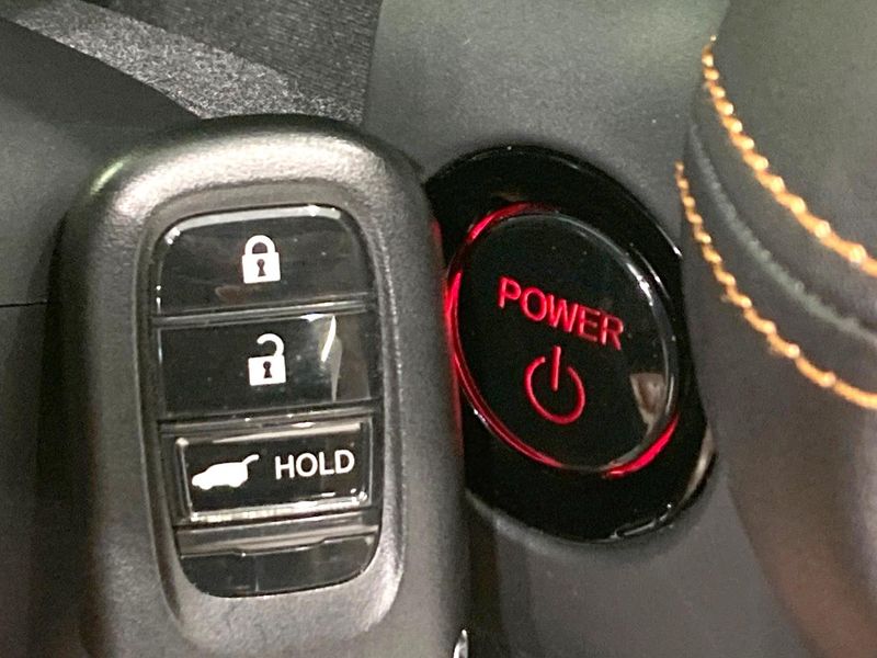 2023 Honda ZR-V 6AA-RZ4 (UW-6aaa0af458ec3)[22]