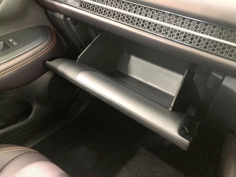 2023 Honda ZR-V 6AA-RZ4 (UW-6aaa0af458ec3)[23]