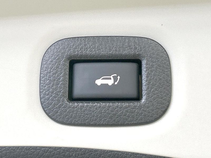 2019 Nissan X-Trail DBA-T32 (UW-6aaa0b12cc3aa)[15]